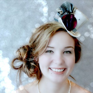 Mini Top Hat, Victoriaanse Mini Top Hat, Fascinator, Bruiloft Mini Hat, Tea Party Hat, Bruids douche