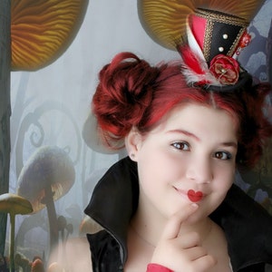 Red Queen of Hearts Mini Top Hat, Tea Party Hat, Mad Hatter Hat, Mini Top Hat Fascinator
