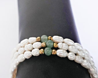 14Kt Jade Pearl bead Cuff bracelet, Jade Bracelet,  Bridal Bracelet, Wedding Jewelry, Women's Gift, Maid of Honor Bridesmaid Gift