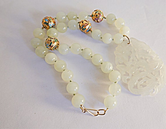 Vintage Chinese Jade Necklace, Jade Jewelry,  Vintage Jade Jewelry, Jade Longevity Necklace, Pierced Carved Jade Necklace