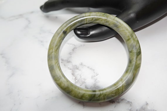 Vintage Jade Bracelet, Green Jade Bangle Bracelet… - image 1