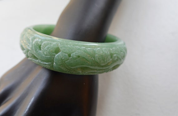 Chinese Finely Carved Green Jade Bangle Bracelet,… - image 1