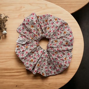 XL Maeve Scrunchie, orange, mauve, flowers, hair tie, gift ideas, large