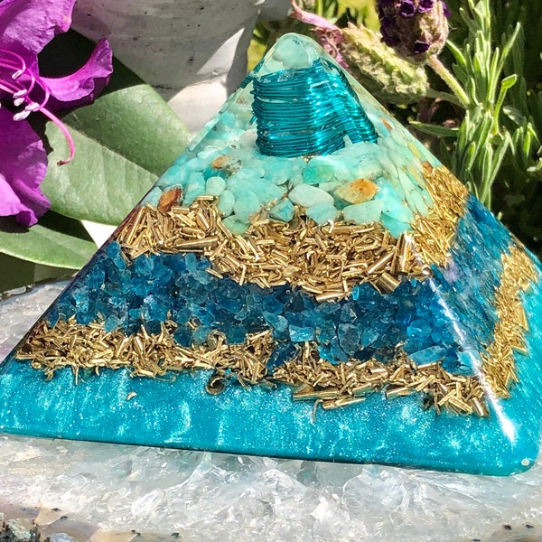 Orgonite® Orgone Pyramid (Medium 3.75 x 3.25 inches) - Amazonite/Blue Apatite/Clear Quartz - FREE WORLDWIDE SHIPPING!