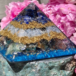 Powerful Orgonite® Orgone Pyramid X Large 5.25 x 4.5 inches Expand Consciousness Free WORLDWIDE SHIPPING image 2