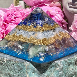 Powerful Orgonite® Orgone Pyramid X Large 5.25 x 4.5 inches Expand Consciousness Free WORLDWIDE SHIPPING image 3