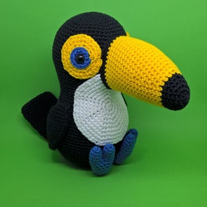 Toko the Toucan Amigurumi Pattern