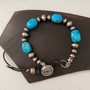Handmade Turquoise Beaded Bracelet With Navajo Pearls RM1894
