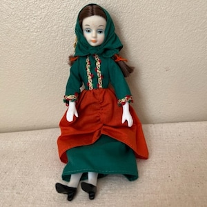 Vintage Uneeda Doll: 1981 Flexible Vinyl Figurine