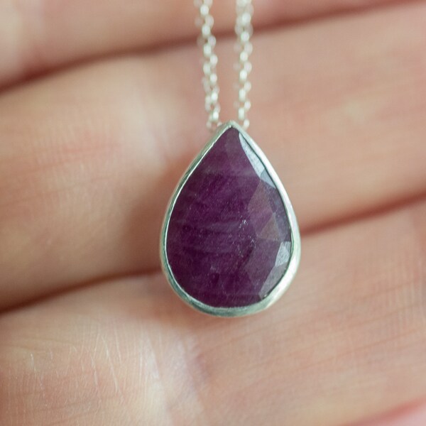 Dark Pink Raw Sapphire and Sterling Silver Necklace