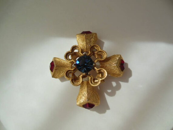 Hattie Carnegie rhinestone Maltese cross pin