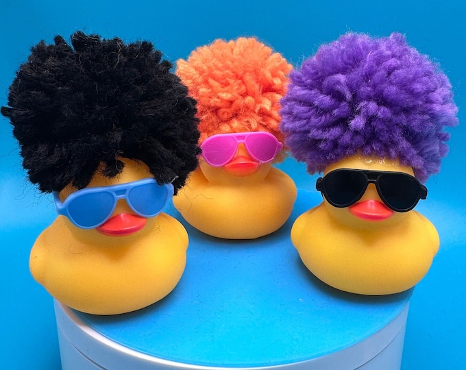 ducks, rubber ducks, get ducked, got ducked, duck it, pompoms, car accessories, go ducking, cruising ducks, cruising ducked