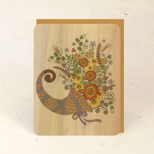 Biglietto d'auguri in legno sostenibile Cornucopia