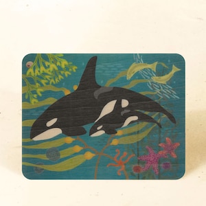Cartão Postal Orca e Baby Sustainable Wood Veneer
