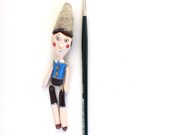 Pinocchio Papier Ton Mini artikuliert Kunst Puppe ein Ooak italienischer Marionette Miniatur perfekt für ein Weihnachtsgeschenk Spielzeug ist.
