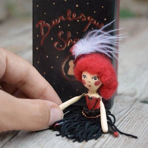 Mini burlesque doll in a box, little pocket marionette, queen of the Music Hall, variety show diva, gift for irresistibile, glamourous girls image 1