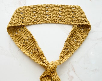 Dainty Country Headband Crochet Pattern