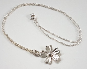 Flower Pendant//Solid silver necklace