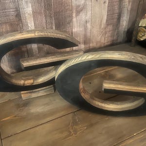 Rustic Wooden wood  “g” 12 1/2”w x 8”h x 1 1/2” thick. Georgia bulldogs colors decor