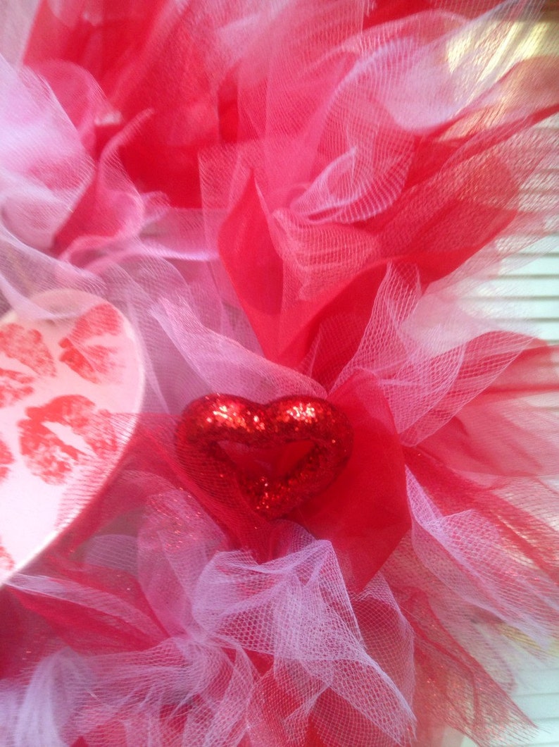 Valentine heart tulle wreath image 4