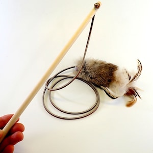 Rabbit Fur and Feather Cat Teaser Wand – Wooden Handle Interactive Toy with Optional Rattle