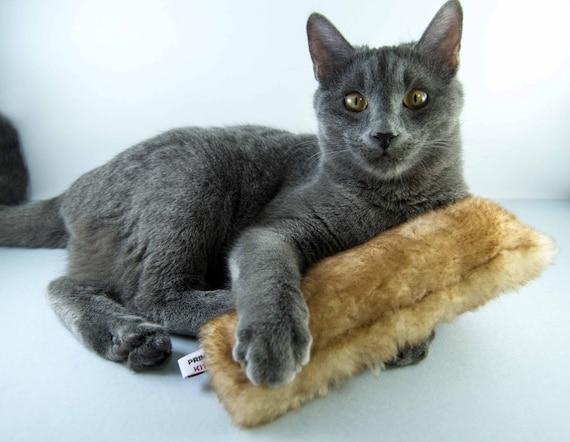 XL Real Sheepskin Catnip Kicker Toy – Bunny Kick Stick for Cats