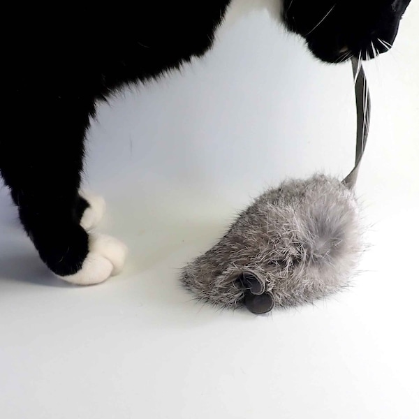 NEW COLOR Grey Mouse Cat Toy, Rabbit Fur Cat Toy Mouse, Real Fur Mouse Cat Toys, Realistic Mouse, Natural Cat Toy