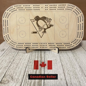 Planche de cribbage des Penguins de Pittsburgh, ensemble de jeu unique, fan de sport, passionné de hockey, idée cadeau personnalisée, fête des pères, fête des mères, anniversaire