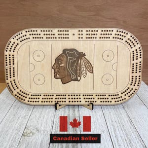 Planche de cribbage des Blackhawks de Chicago, Jeu sur le thème du hockey de la LNH, Cadeau pour amateur de sport, Soirées jeux amusantes, Blackhawks, Fête des Pères, Fête des Mères, Anniversaire