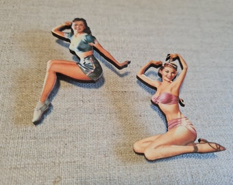 1 pc brooch pin up girl wood blue or pink