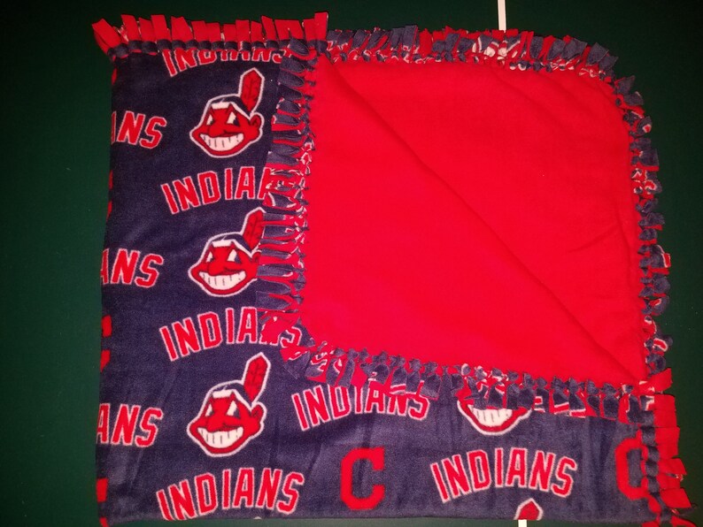 Indians Baseball with Red Back Fleece Tie Blanket image 3