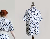 Vintage geometric short sleeve shirt in white and navy blue,  La Maison du Jersey shirt, french fashion