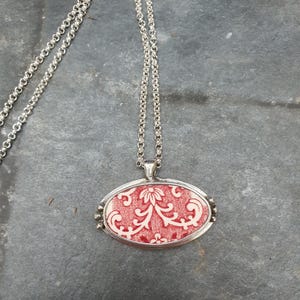 Silver broken china pendant with chain, Villeroy & Boch porcelain, one of a kind, unique, broken china jewelry
