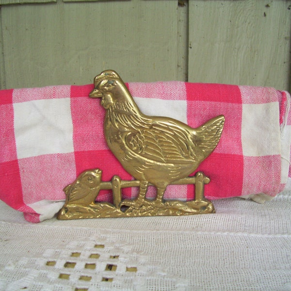 Vintage Brass Hen with Chick Napkin Holder, Farmhouse Kitchen