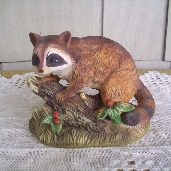 Vintage Porcelain Racoon Figurine with Holly Berries, Homco Masterpiece Porcelain no. 1247, Christmas Wildlife