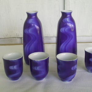 Four Vintage Porcelain Japanese Saki Shot Glasses Cups with Two Saki Bottles, Navy with White Clouds, Saki Set