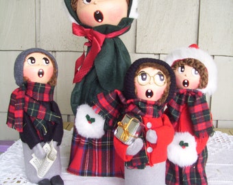 Four Vintage 1989 Kathleen Bollinger Christmas Carolers "Characters Of Christmas Past", Holiday Carolers