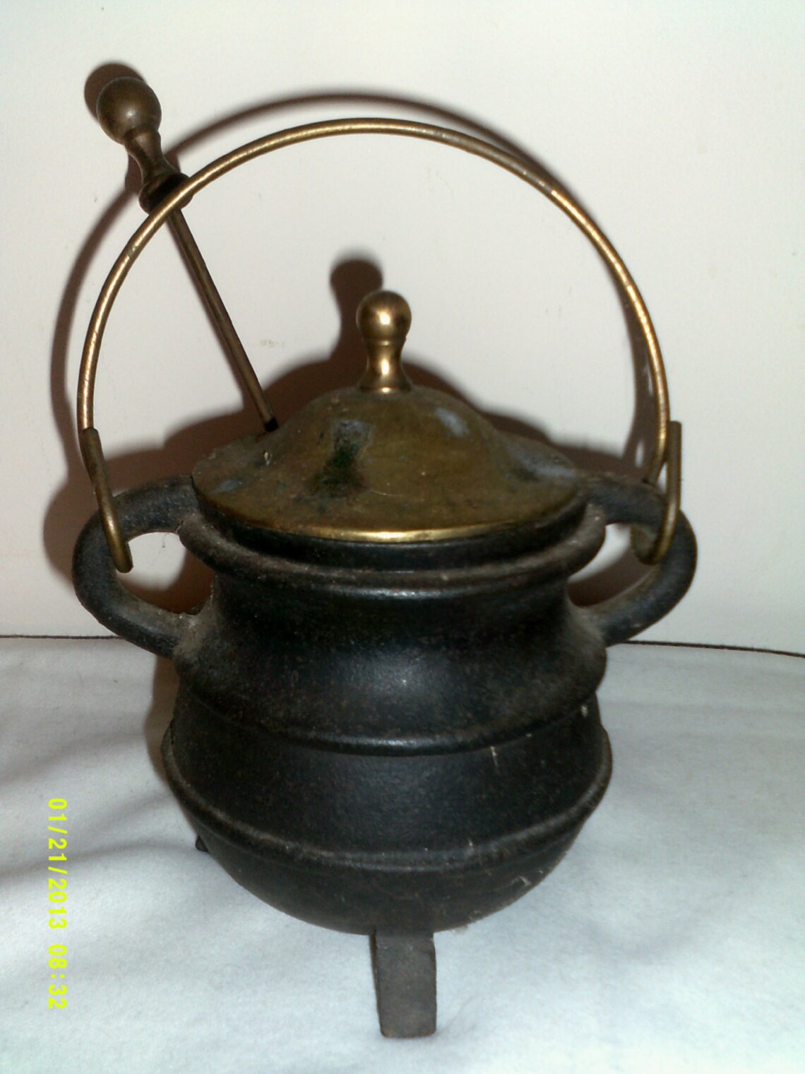 Antique/Vintage Cast Iron Kerosene Fire Starter Fireplace Pot Etsy