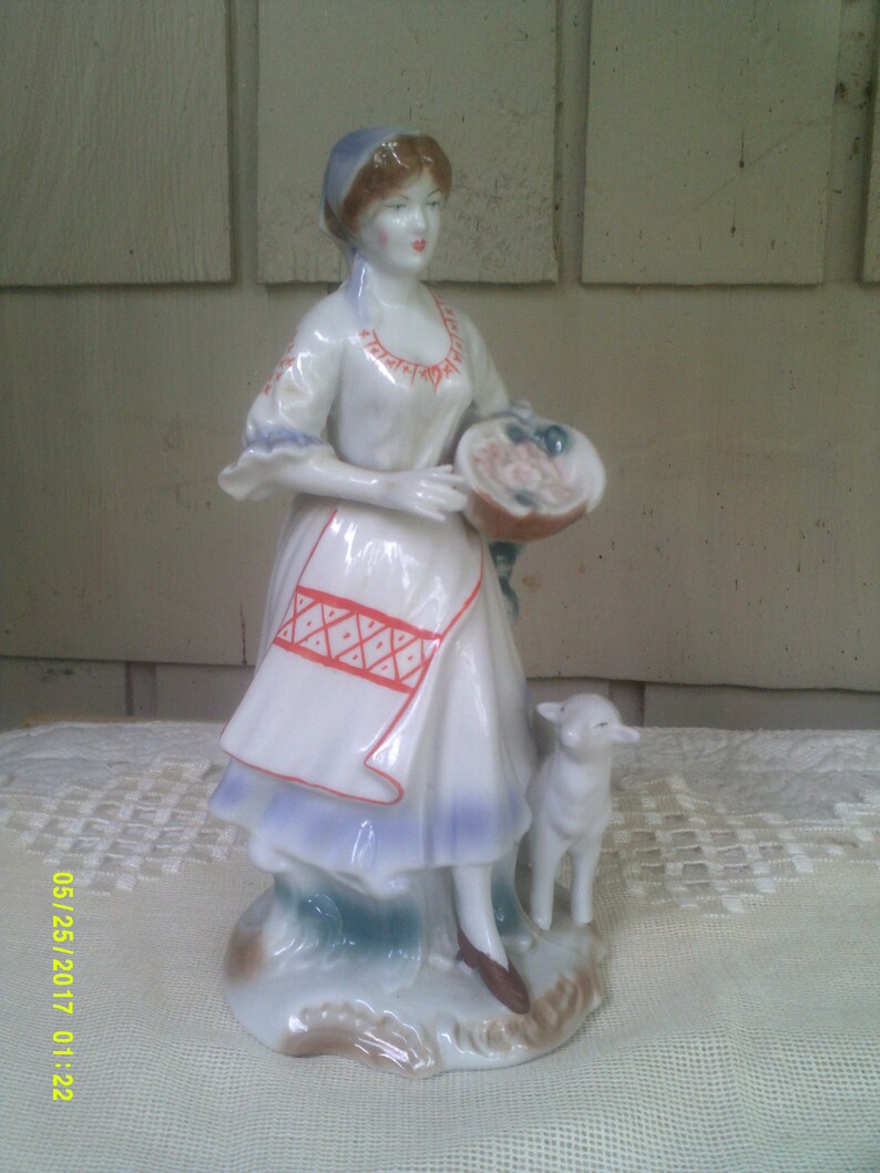 Vintage Fine Porcelain Romanian Figurine by Arpo Cortea De Etsy