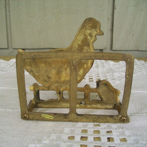 Vintage Brass Hen with Chick Napkin Holder, Farmhouse Kitchen image 4