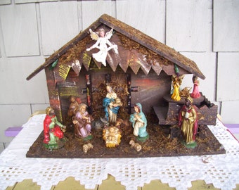 26 Mid-Century A-Frame Style Nativity Manger Scene Japan