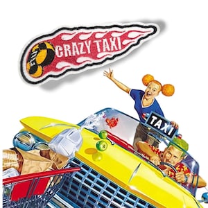 Puede incluir: Un taxi amarillo con un parche de "Crazy Taxi" rojo y blanco en el lateral. El taxi está lleno de comestibles y una persona está colgada de la ventana. El taxi tiene un letrero de "Taxi" en el techo.