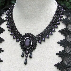 Tutorial for beadwoven necklace 'Lady Violet' PDF beading pattern DIY image 5