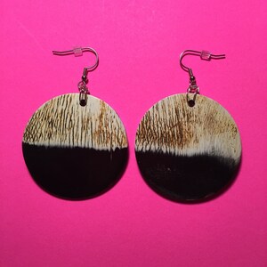 Natural Circle Earrings