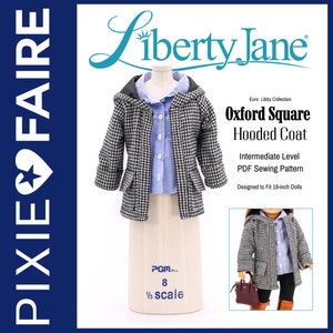 Puede incluir: Un patrón de costura para un abrigo con capucha a cuadros en blanco y negro para muñecas de 45,7 cm. El patrón está diseñado por Liberty Jane y forma parte de la colección Euro Libby. El patrón es para un nivel de costura intermedio y está disponible como descarga PDF. El patrón se muestra en una muñeca que lleva el abrigo, una camisa azul y una falda beige.