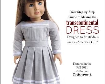 Könnte beinhalten: Ein PDF-Schnittmuster für ein graues transkontinentales Kleid, das für 45 cm große Puppen entworfen wurde. Das Schnittmuster ist in der Herbstkollektion 2011 von Coherent enthalten und ist ein Projekt für Fortgeschrittene.