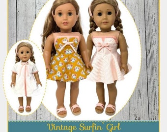 Könnte beinhalten: PDF-Schnittmuster für ein Vintage-Puppenkleid, genannt "Vintage Surfin' Girl", entworfen für 45 cm Puppen. Das Schnittmuster ist Teil der "The 1950's Collection" und wird als "Mittelstufe" eingestuft.