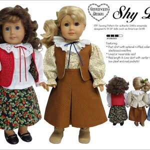Könnte beinhalten: PDF-Schnittmuster für ein 1980er-Jahre-Puppenoutfit namens "Shy Di", das für 45,7 cm große Puppen entworfen wurde. Das Schnittmuster beinhaltet ein Poetenhemd mit optionalem Rüschenkragen, eine gefütterte oder reversible Weste und einen mittellangen A-Linienrock mit einer Mittelfalte vorne und echten Taschen.