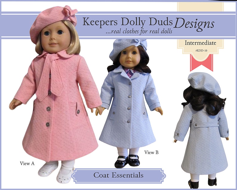 Puede incluir: Un patr&oacute;n de costura para un abrigo de mu&ntilde;eca, con tres vistas diferentes del abrigo. El patr&oacute;n es para un nivel de habilidad intermedio y se llama "Coat Essentials".
