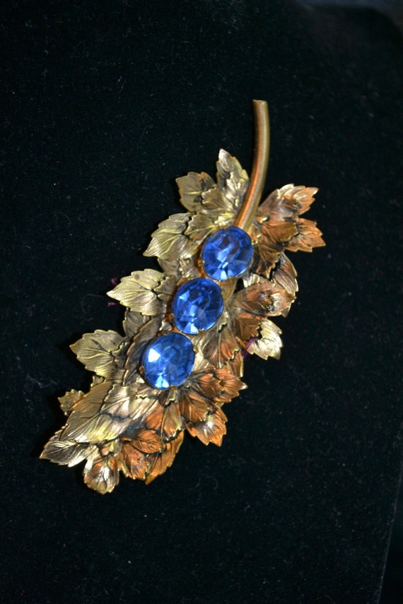 Sapphire Leaf Brooch Pin, Gold Tone, Figural, Sept